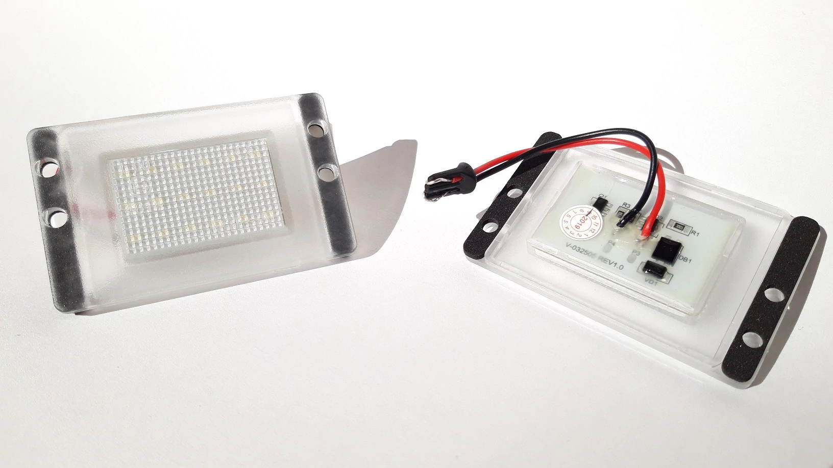 Volvo 855 V70 XC 6000K fehér SMD LED rendszámtábla világítás